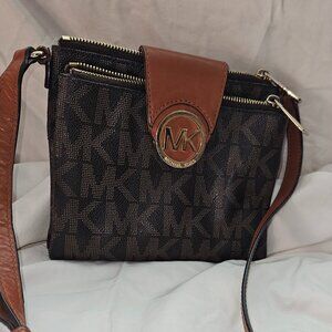 Michael Kors Fulton crossbody bag, brown,